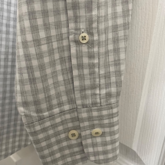 Peter Millar gray and white button down shirt size M with pocket - Picture 6 of 6